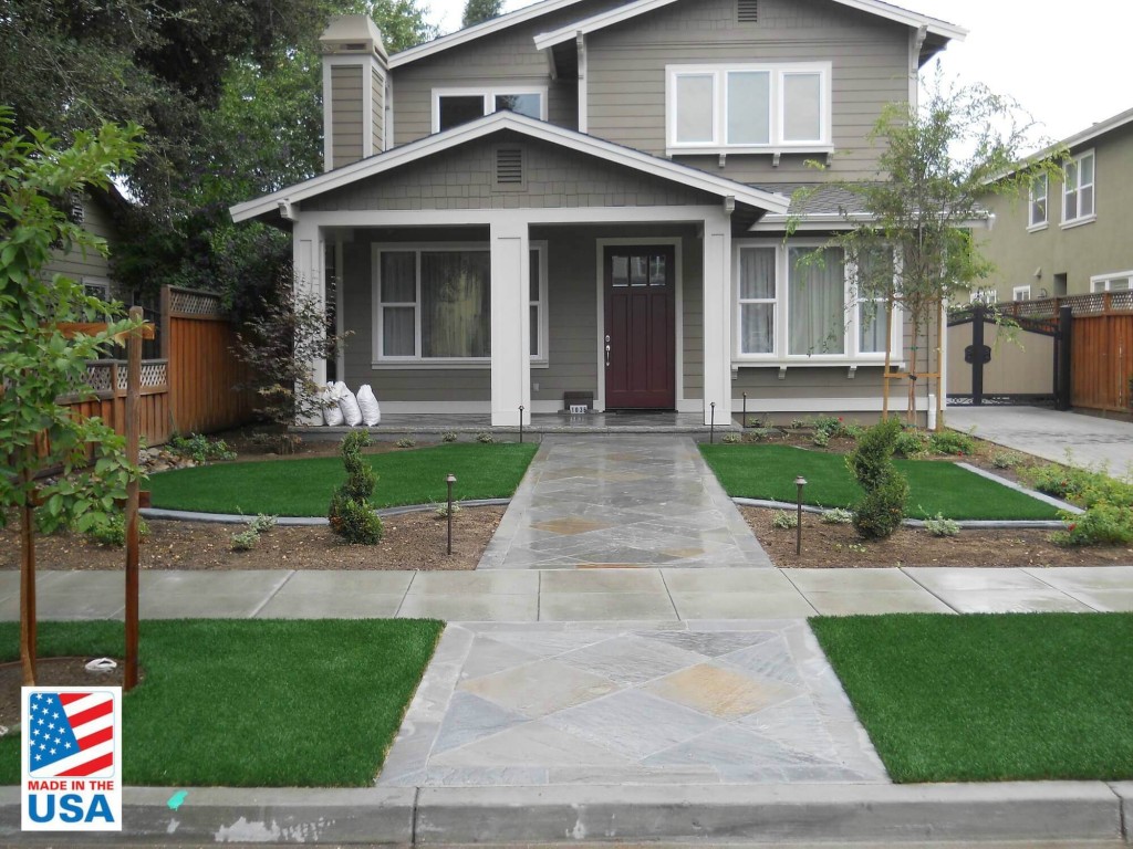 Artificial Grass for the Back Yard Field of Green